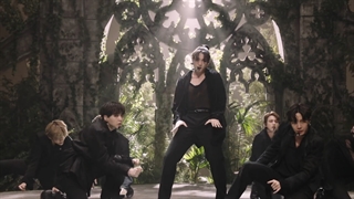 اجرای  black swan از bts با کیفیت بالا