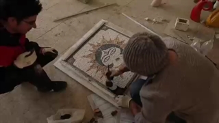 سنگ ها را بسته اند