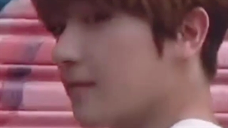 چرا این بشر اینقده کیوتههههه هان؟...یکی برام توضیح بدع^_^