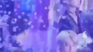 لیزکوک ( مومنت جانگکوک و لیسا)