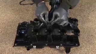 با قسمت های مختلف منیفولد آشنا شوید