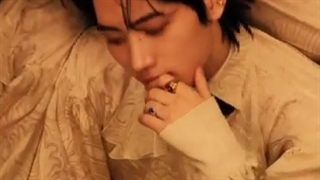 فوتو کانسپت منتشر شده از آلبوم DIMENSION:DILEMMA ورژن متحرک SCYLLA