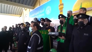 آغاز خدمت رسانی به زوار اربعین و توزیع بسته‌های متبرک در مسیر نجف به کربلا