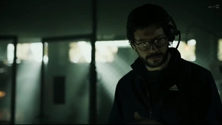 خانه کاغذی 4