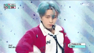 اجرای Vibin یونگجه در MUSIC CORE