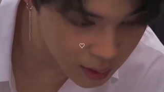 تولد جیمین مبارککککک...میدونم یکم دیر شده ولی بازم مبارکه...این ادیتم واس تبریک تولدش