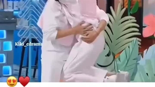 سون جنی در برنامه سلام شنبه