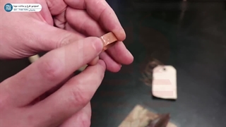 آموزش مهر زنی: چگونه با تکنیک‌های جواهرسازی دستبندهای زیبا بسازیم